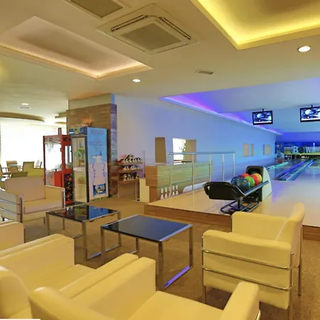 アパート Crystal Park 2 - 47 *
